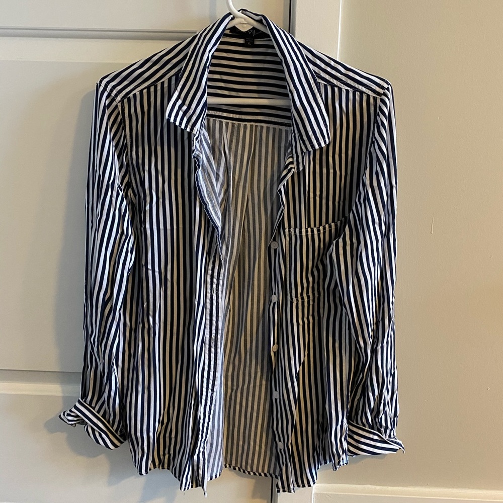 Button up long sleeve shirt